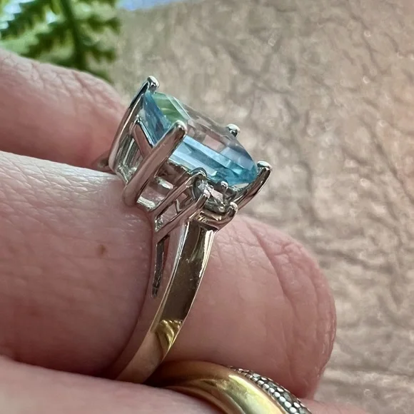 ❌SOLD❌ Vintage Aquamarine Diamond Ring Solid 14K Gold White Gold Emerald cut - Picture 15 of 17